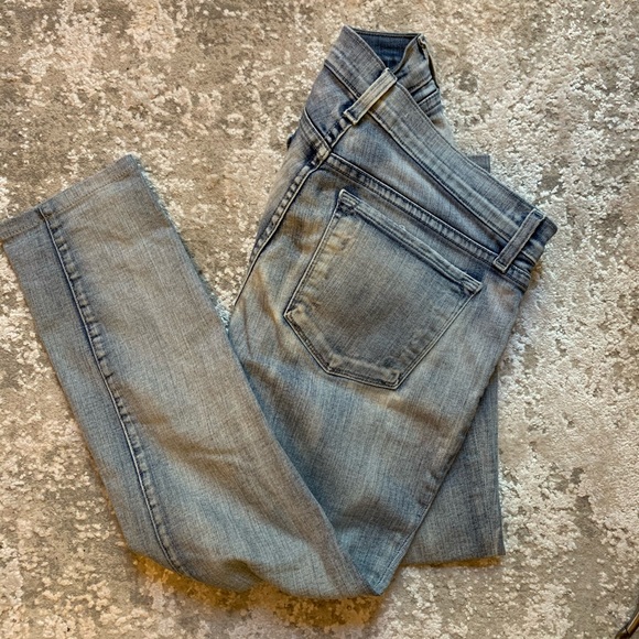 J Brand Denim - J Brand Faded Cropped Jeans